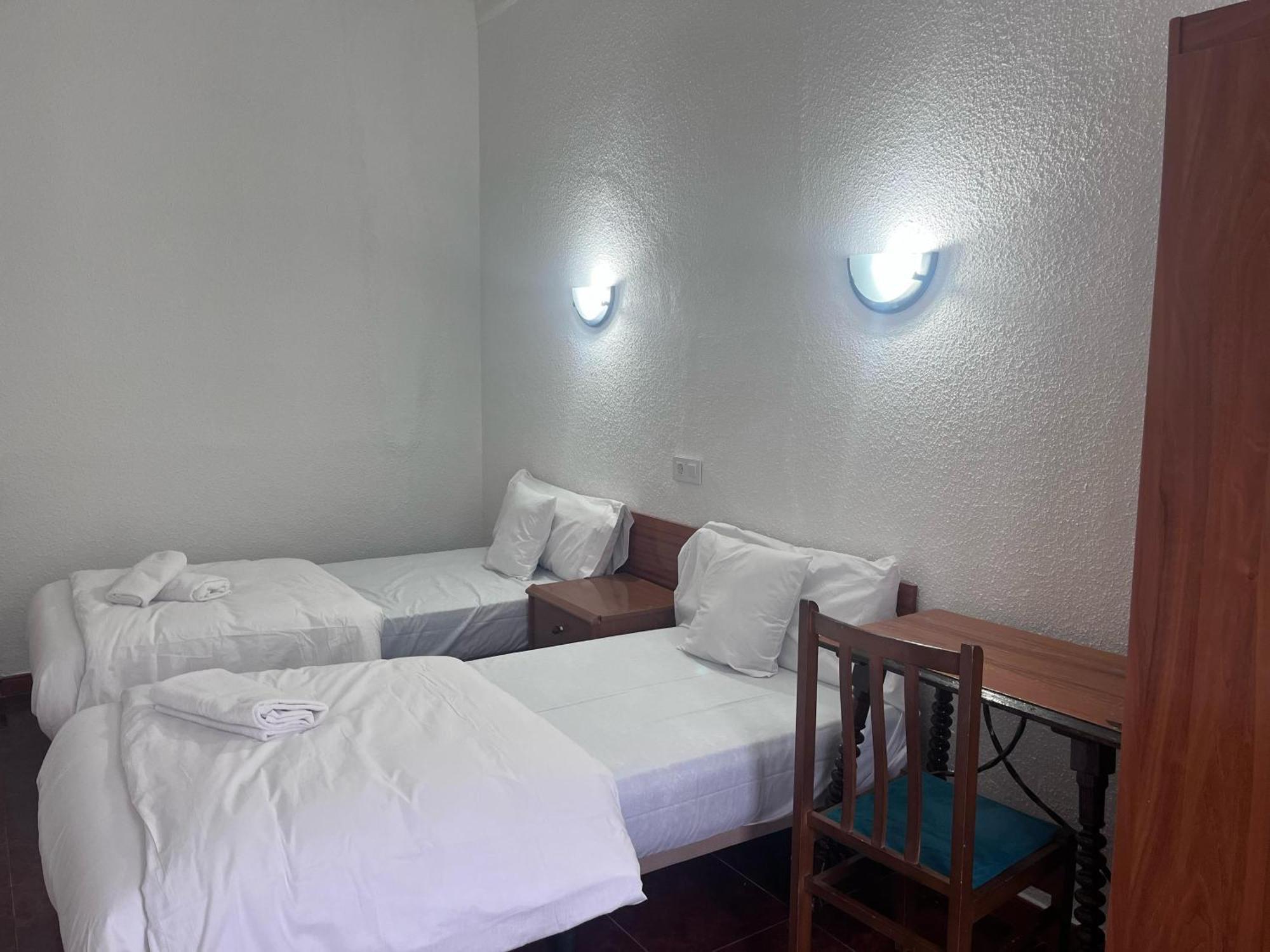 Hostal Alonso No Limit Madrid, Madrid
